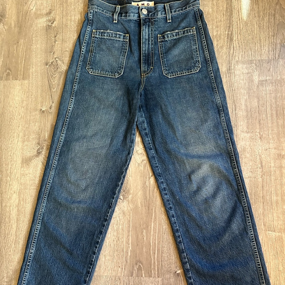 AMO Ava patch crop jeans